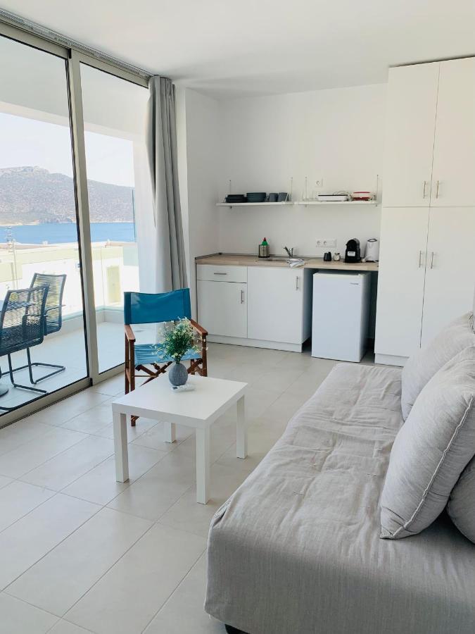 Caldera Blue Appartement Alikí Buitenkant foto