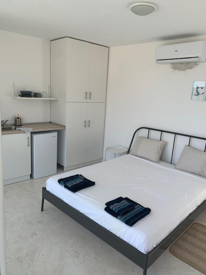 Caldera Blue Appartement Alikí Buitenkant foto